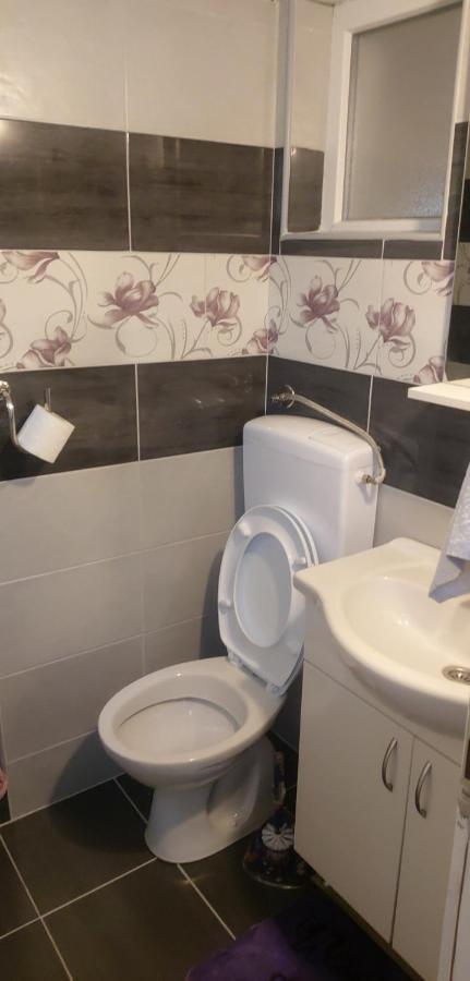 Apartman Andrea 4 Banja Luka Quarto foto